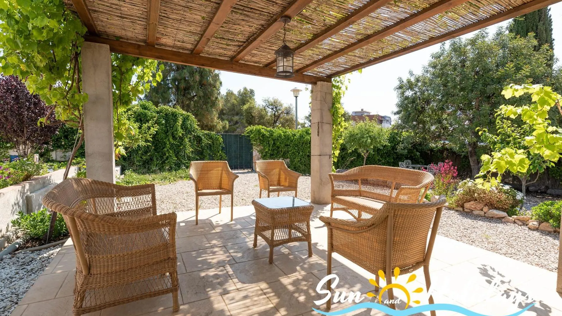 Villa Emili Calafell 0*,